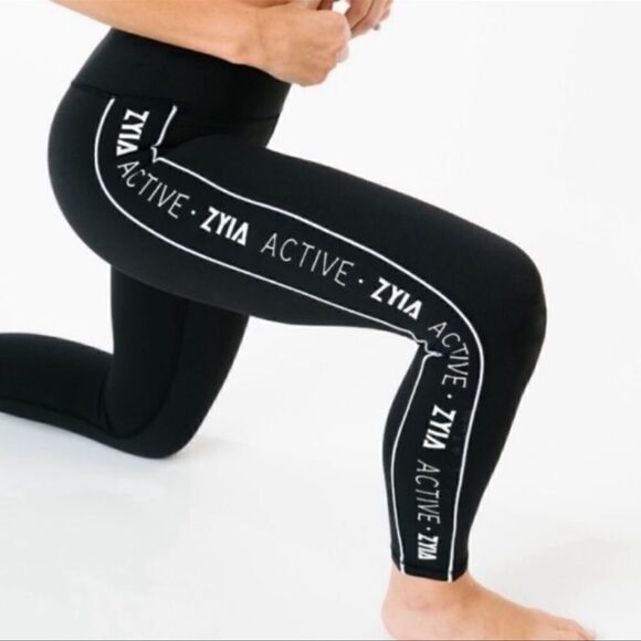 Zyia Active Striped Logo Light N Tight 7/8 Leggings Size 2 - Picture 2 of 11